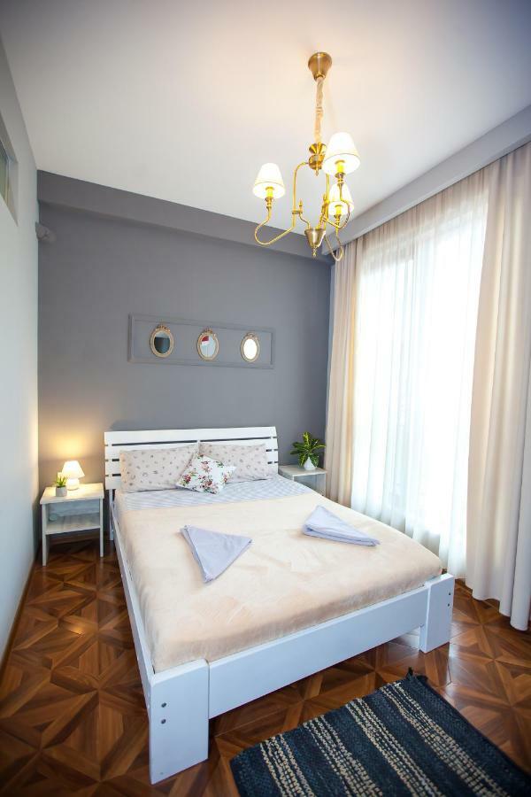 Tbilisi Loa Apartment Exteriör bild
